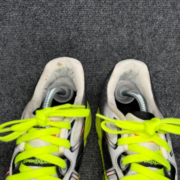 Saucony Kinvara 6 Running Shoes Mens Size 11 White Athletic Run Training Sneaker - Picture 4 of 13